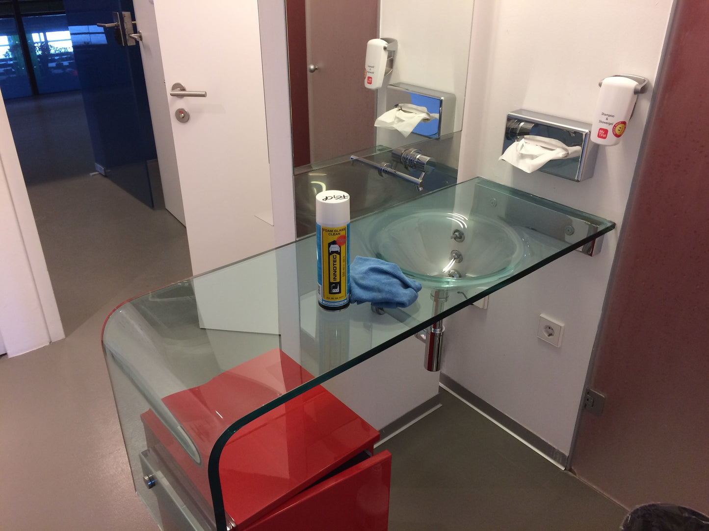 Innotec Foam Glass Clean Plus Lebensmitteltauglicher Glasreiniger a 500ml Aerosol