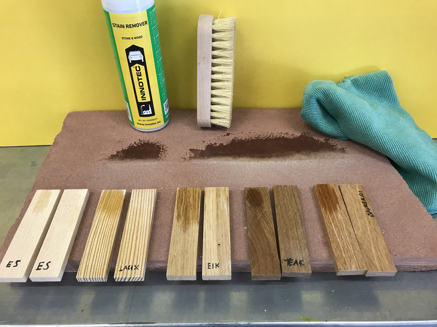 Innotec Stain Remover Öl- und Fettfleckenentferner