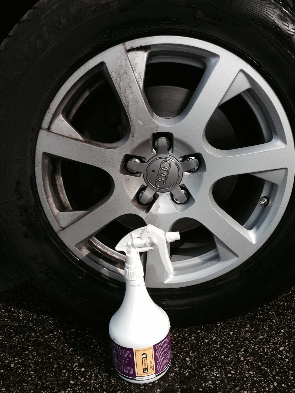 Innotec Wheel Clean Pro Säurefreier Felgen- und Alureiniger