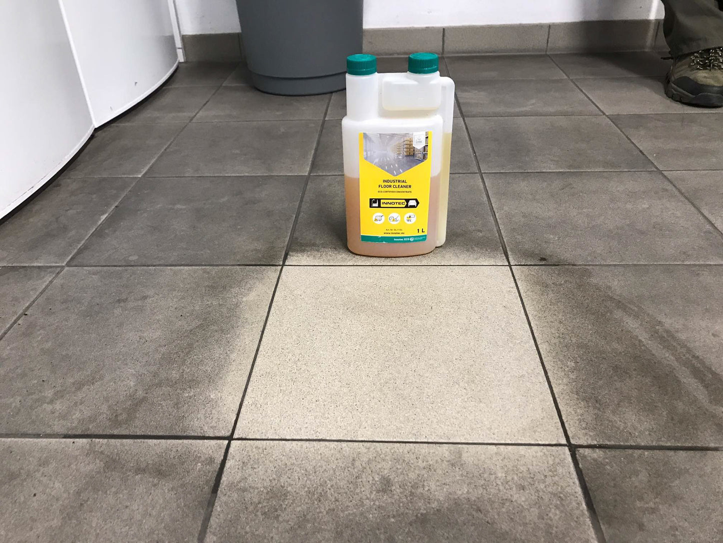 Innotec Industrial Floor Cleaner Kraftvoller ökologischer Bodenreiniger